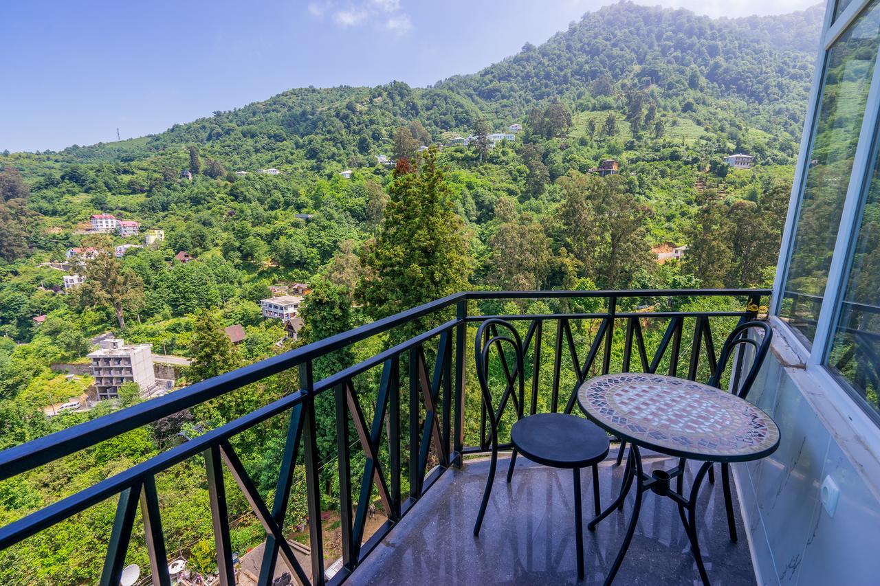 Aniva The Hotel Batumi Luaran gambar