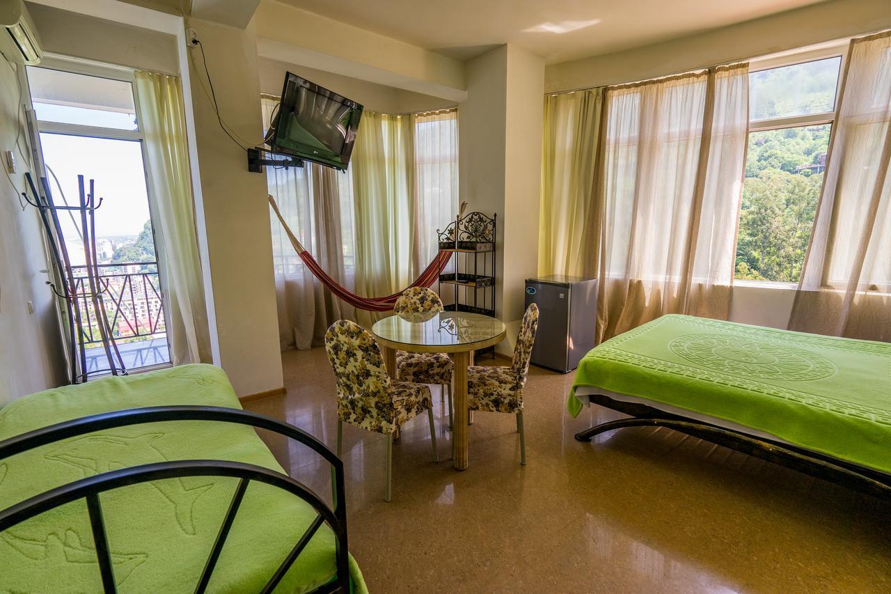 Aniva The Hotel Batumi Luaran gambar