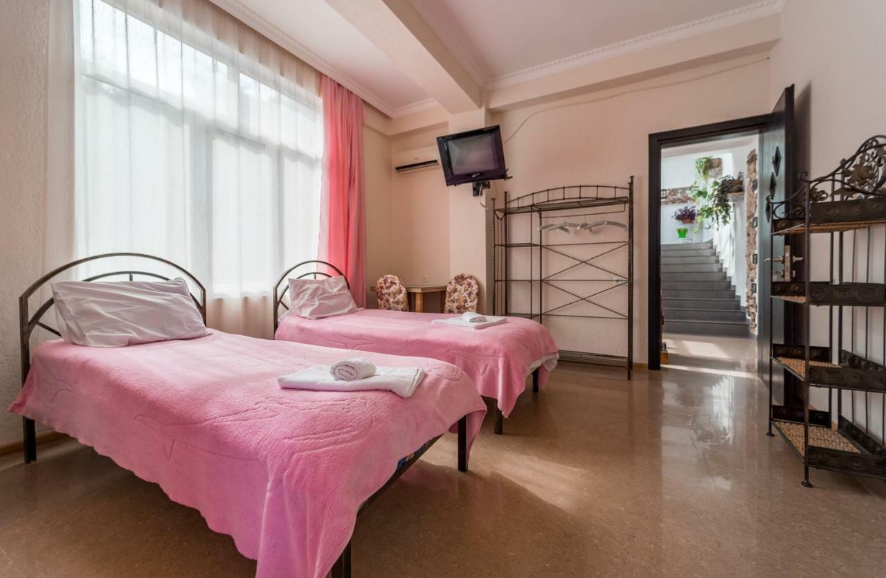 Aniva The Hotel Batumi Luaran gambar