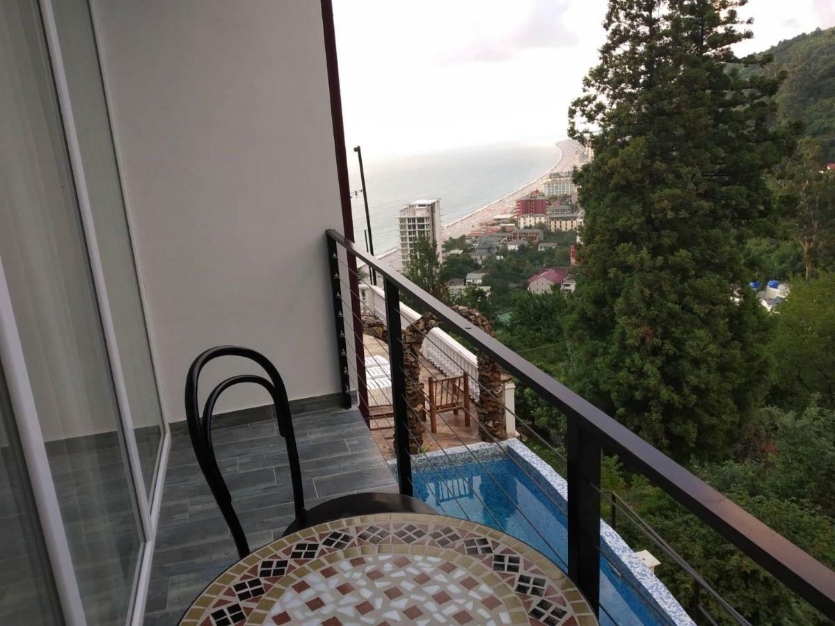 Aniva The Hotel Batumi Luaran gambar
